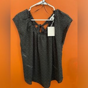 Women’s Lauren Conrad summer top XL